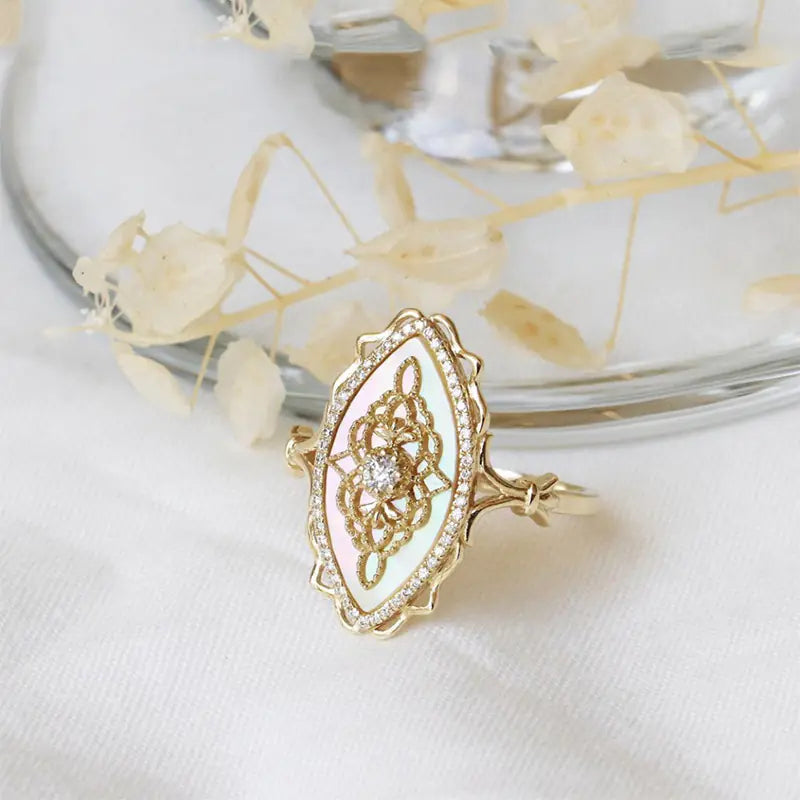 925 Silver Shell Zircon Elegance Ring