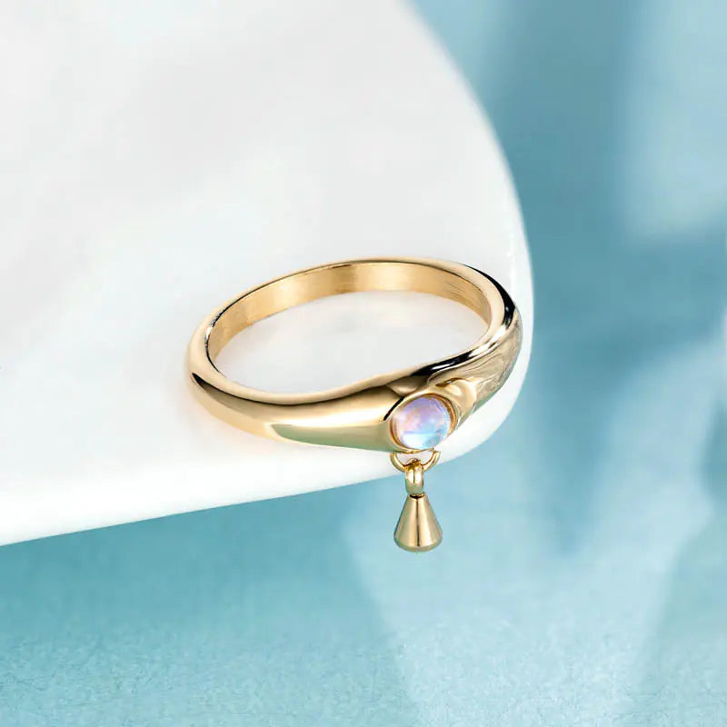 Chic Titanium Pearl Ring